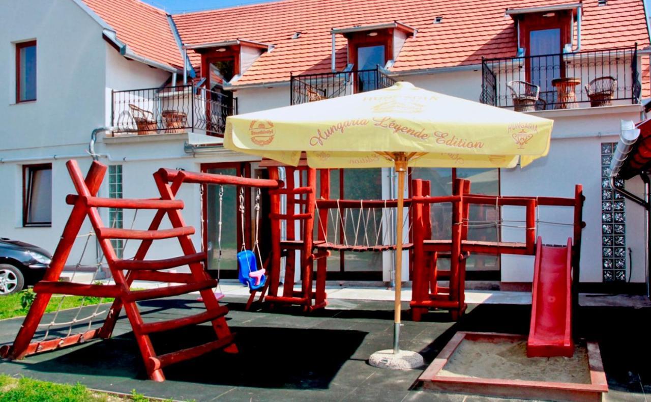 Polgár Panzió Villány Zewnętrze zdjęcie