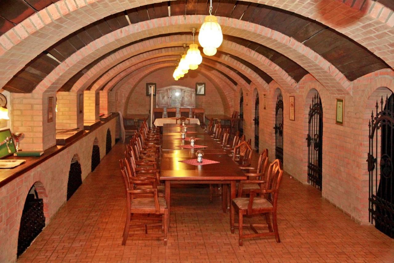 Polgár Panzió Villány Zewnętrze zdjęcie